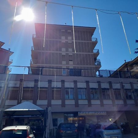 Dreamhouse Apartment LʼAquila Exterior foto